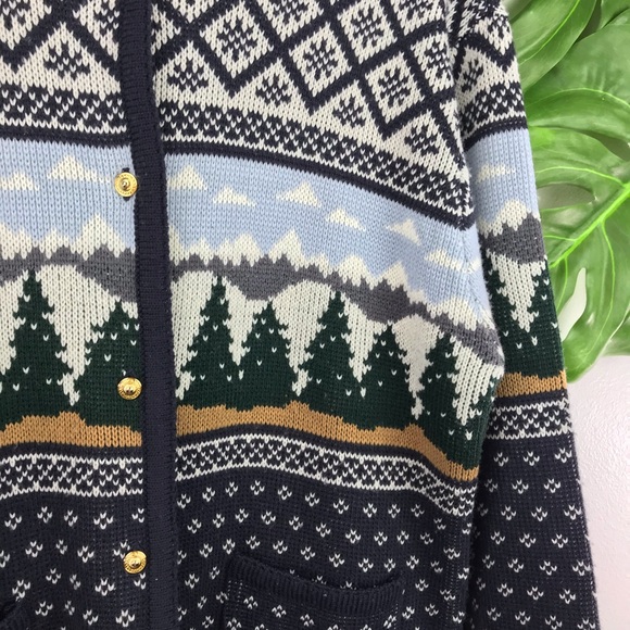 CROFT & BARROW BUTTON DOWN WINTER SWEATER - Picture 4 of 5